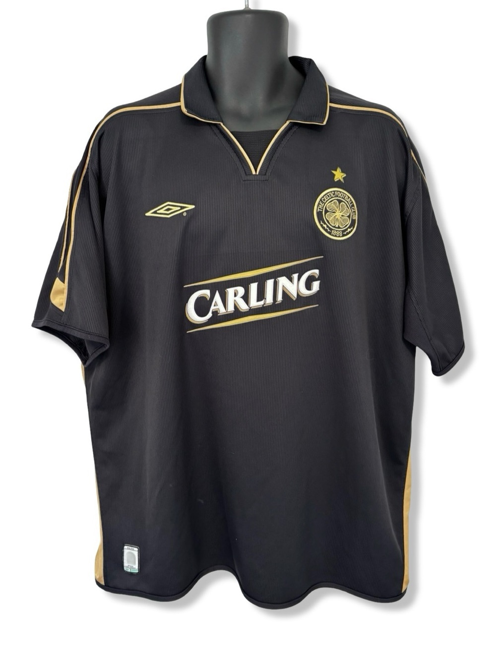 Vintage Umbro Black & Gold Celtic Team Soccer Jersey